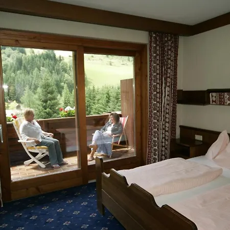 Appartementhaus Romerhof *